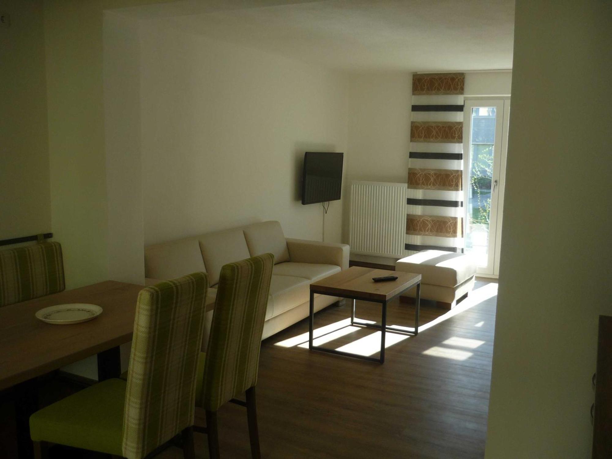 Ferienwohnungen Beim Hotel Zur Post, Erlau 埃劳 外观 照片